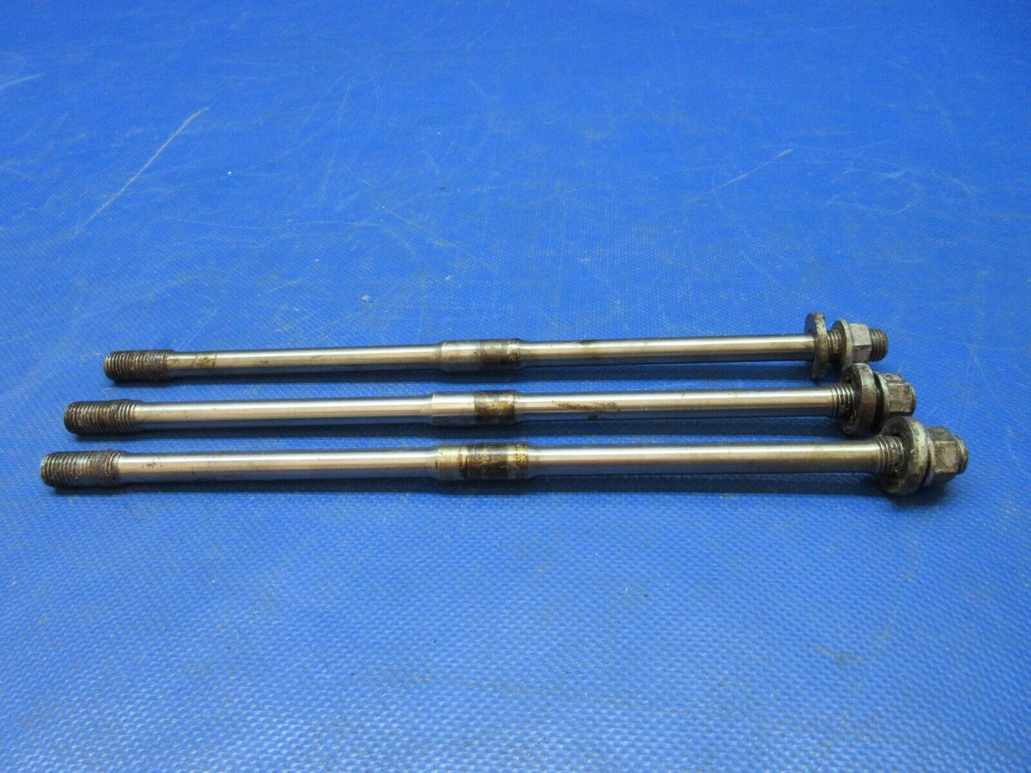 Continental IO-470-U Crankcase Thru Bolts LOT OF 8 (1124-1343)