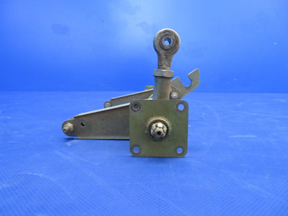 Cessna 421 Nose Gear Torque Tube & Bellcrank P/N 0842140-3 (0726-462)3