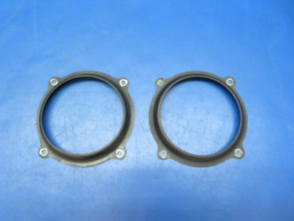 Beech C23 Sundowner Light Retainers P/N 169-110000-235 LOT OF 2 (0824-201)