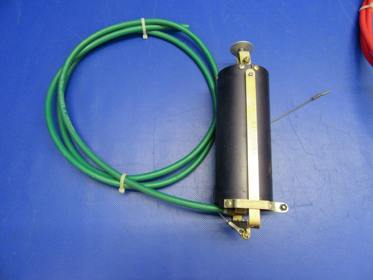Brittain Industries Autopilot Servos P/N 1901-3-2, 1900-3-0 LOT OF 2 (1021-352)