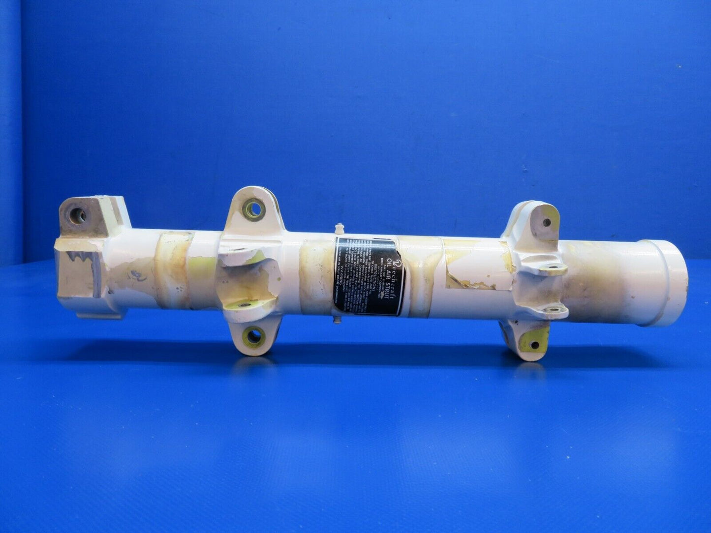 Beech Baron B-55 Main Gear Strut RH P/N 35-815247-29 (0219-359)