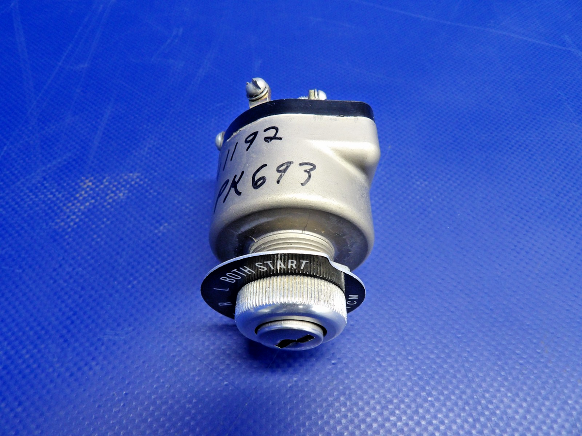 Continental Ignition Switch w/ Key P/N 10-357200-1 (0426-1378)4