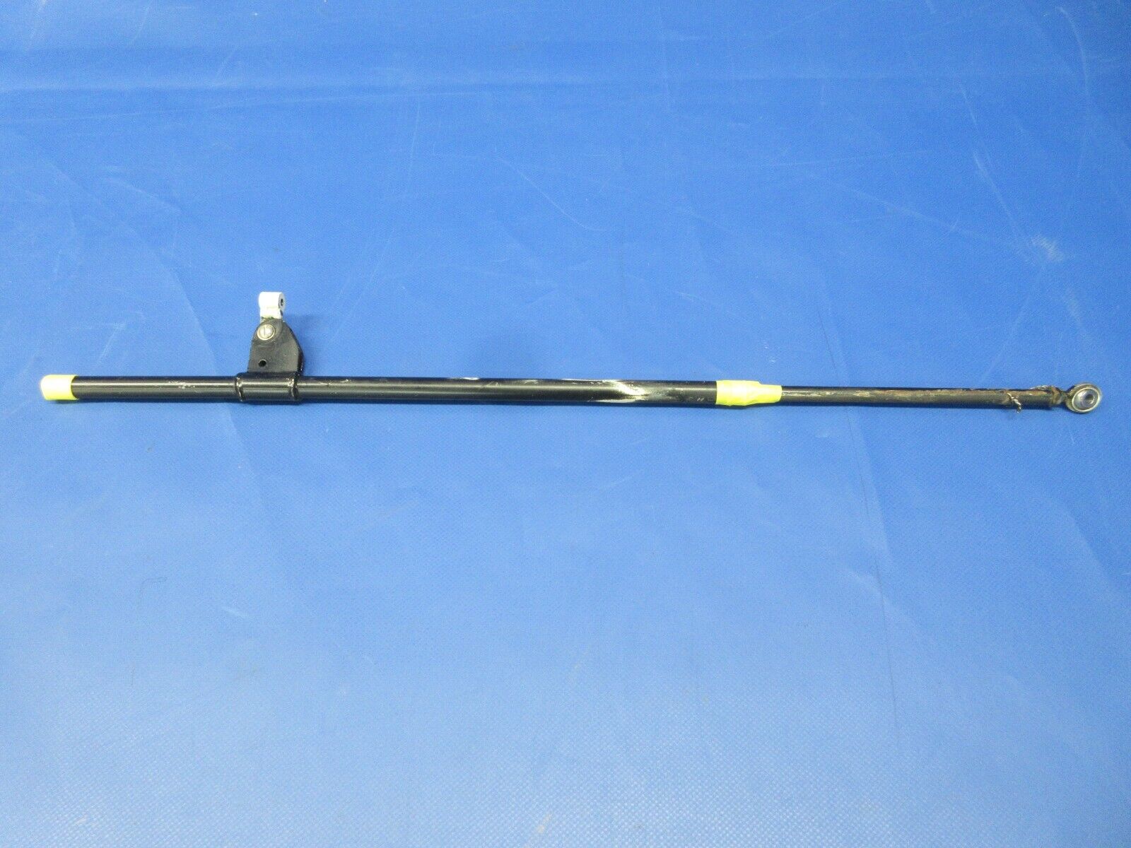 Bellanca 17-30A Viking Upper & LWR Steering Rod RH P/N 194189-10 (0524-2107)