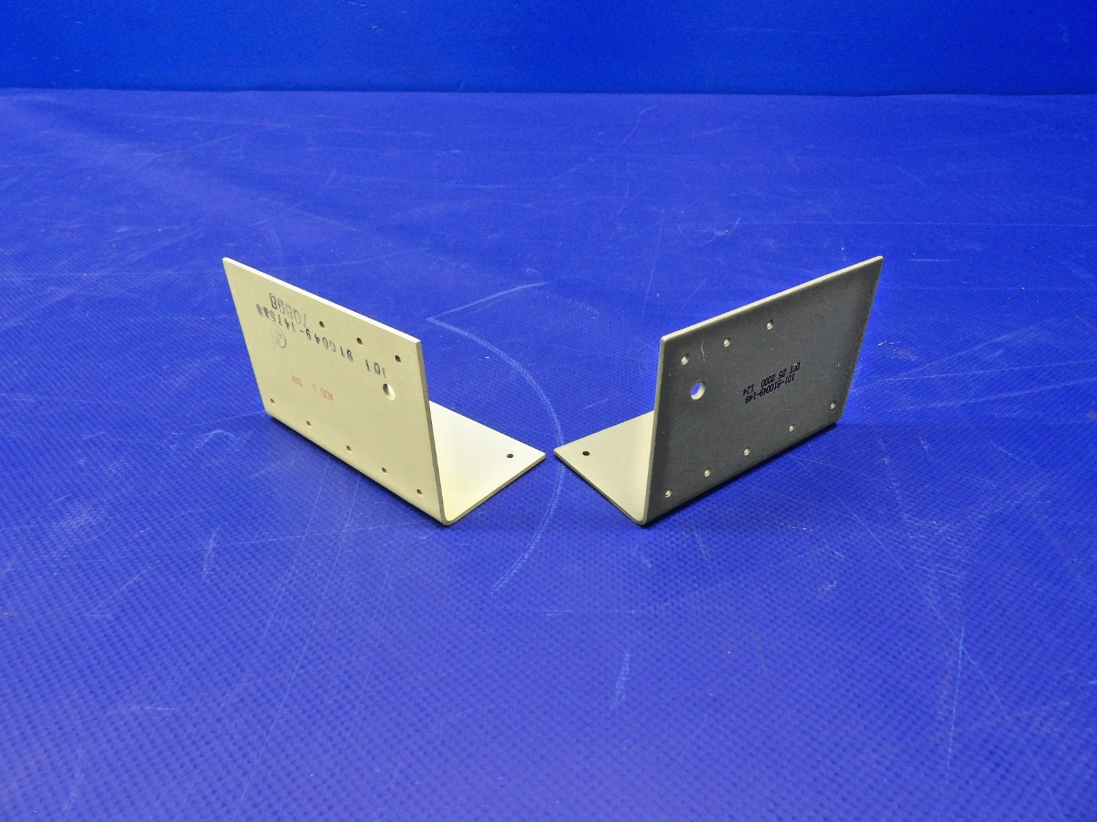 Beech Aft LWR Cowling Angle LH & RH w/ 8130 101-910049-147 & -148 NOS (0426-12138