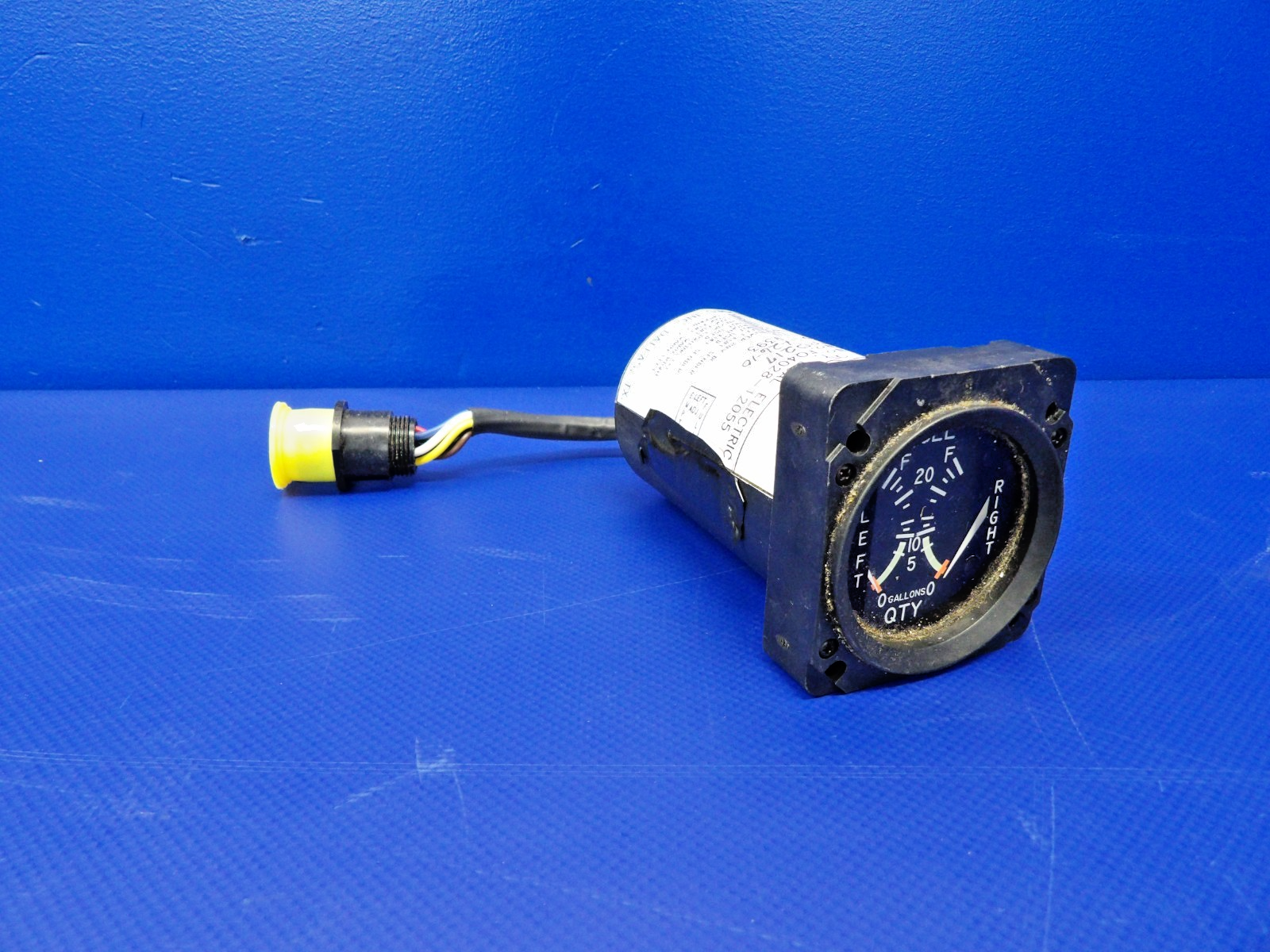 Rochester Dual Electric Fuel Qty Indicator FQ028-12055 WARRANTY (0426-1217)1