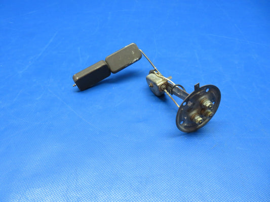 Beech 95 / D95A Main Fuel Sender Transmitter LH P/N 5640556 TESTED (0424-245)0