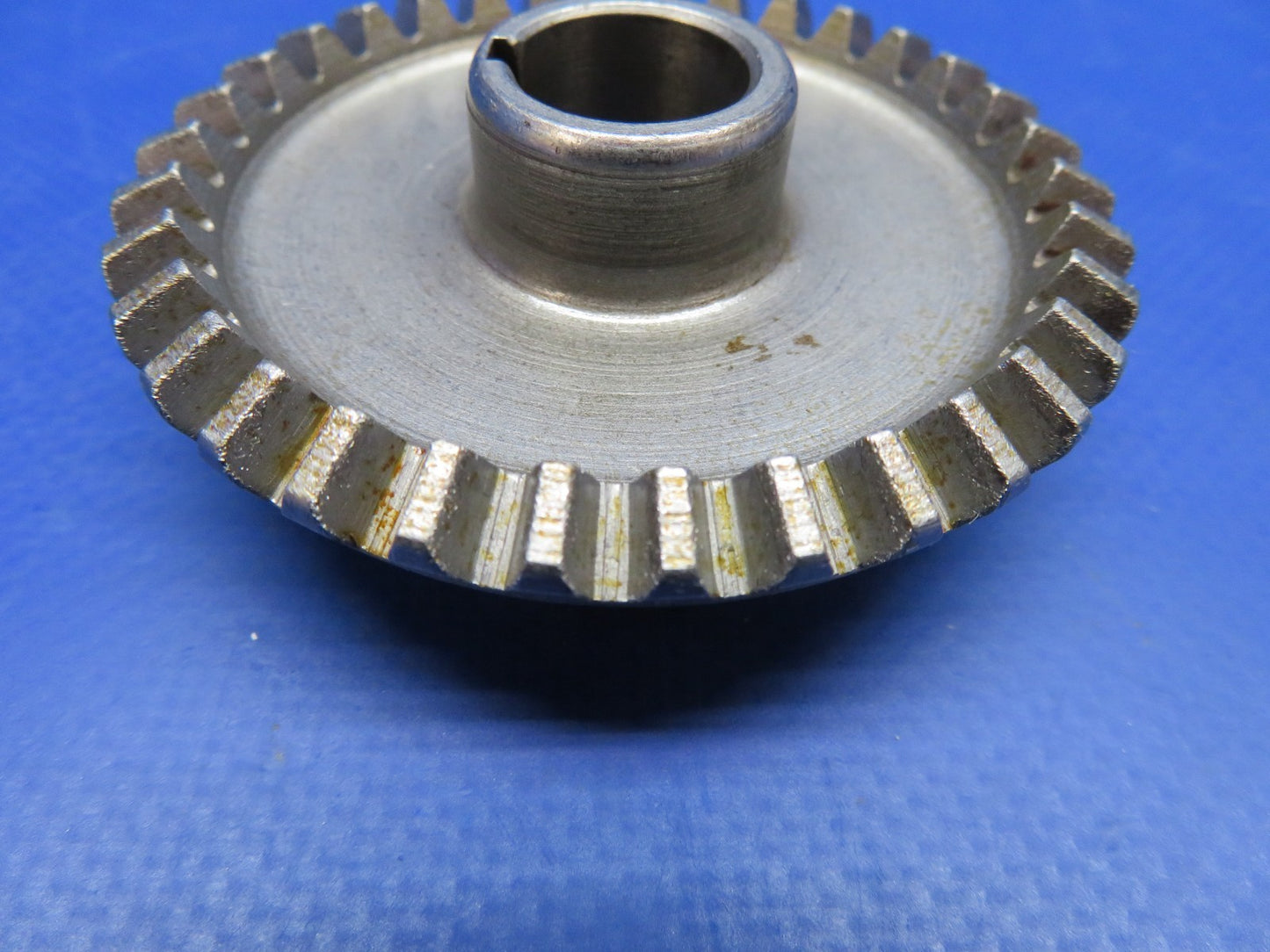 Continental Prop Governor Drive Gear P/N 534655 Inspected w/ 8130 (0326-1727)10