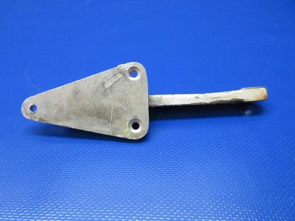 Bell 47J-2 Helicopter RH Cabin Door Upper Hinge Half P/N 47-382-127-6(1124-1460)