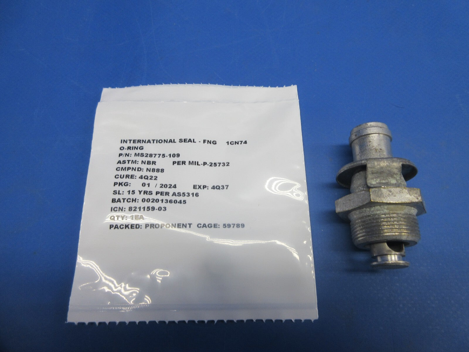 Auto Valve Quick Drain With New Seal P/N BJ1000-AS1 NOS (1124-737)1