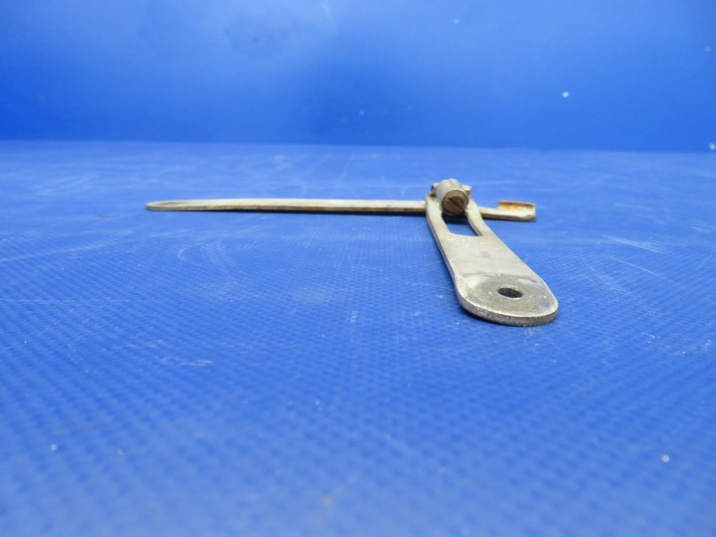 Rockwell Commander 112 LH Cabin Door Stop Arm P/N 43745-9 (0826-415)5
