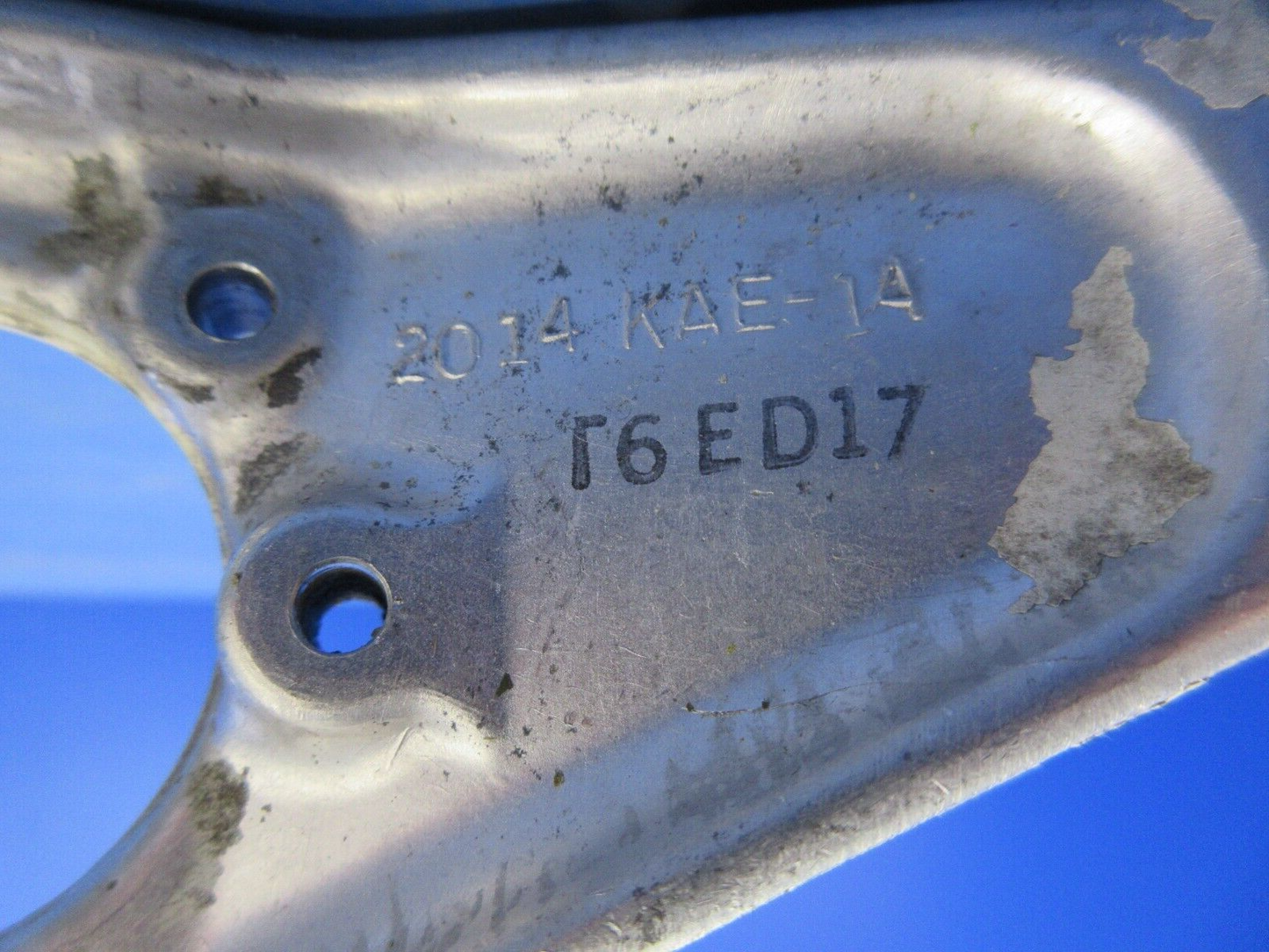 Piper PA-32RT-300T Lance II Nose Wheel Steering Arm Assy P/N 44386-03 (0924-901)