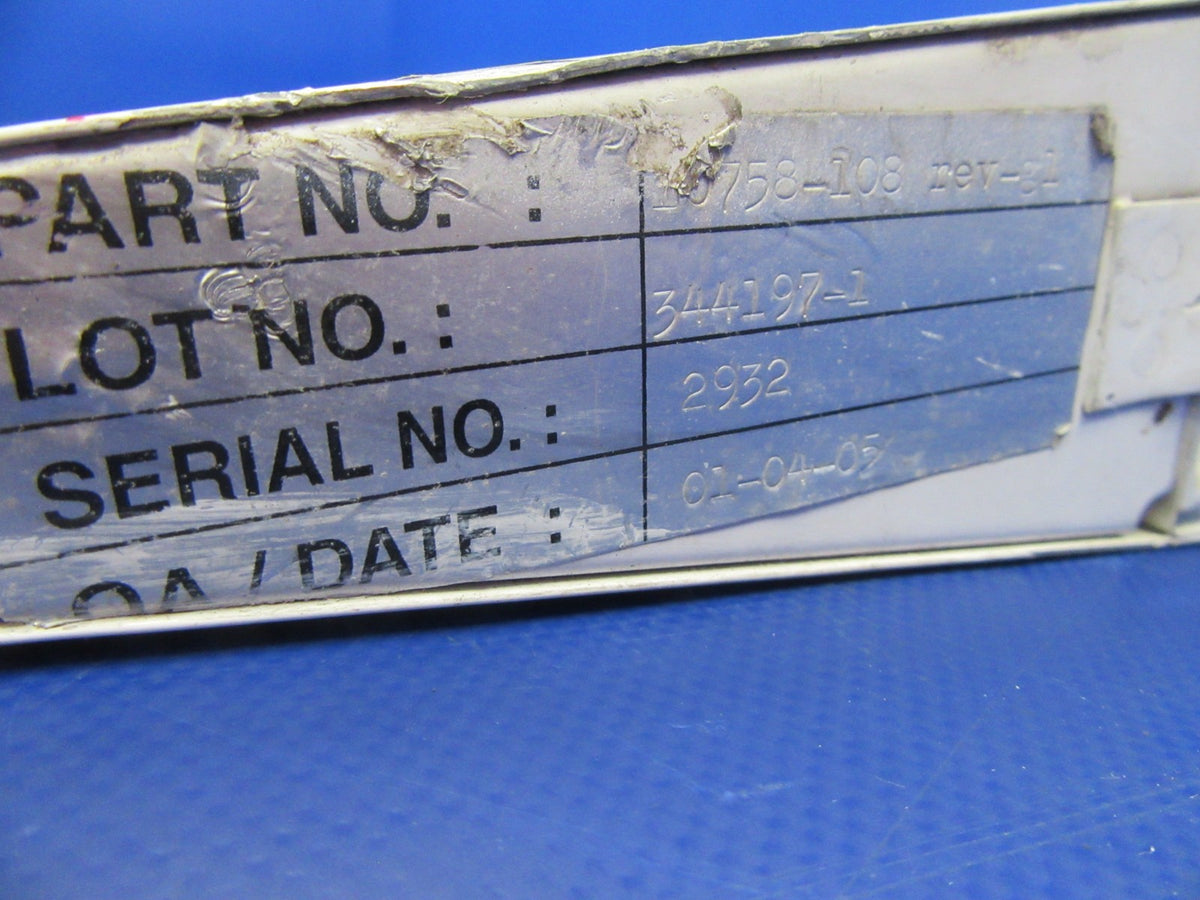 Cirrus SR22 RH Aileron P/N 10758-108 (0826-07)6