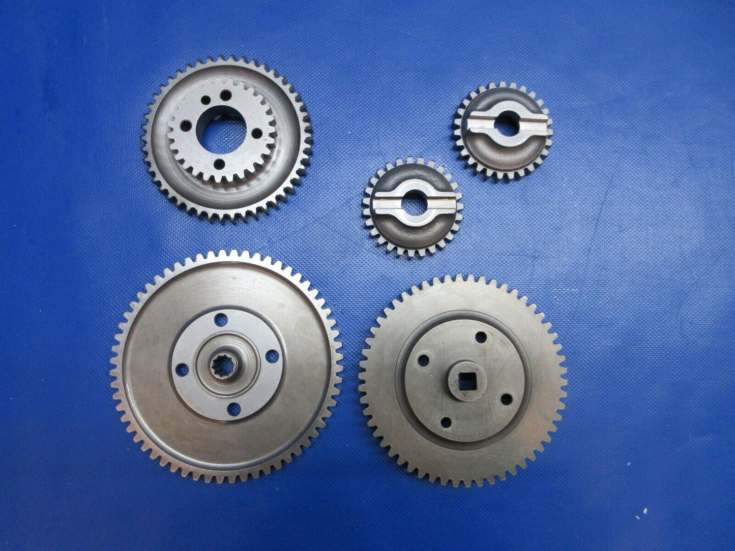 Aircraft Gears MAN CAVE / DECORATION LOT OF 9 (0724-1915)