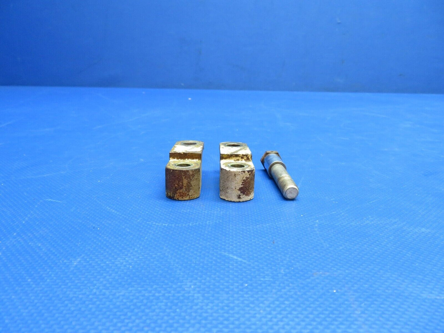Mooney M20E Main Gear Bracket P/N 510046 LOT OF 2 (0824-1736)