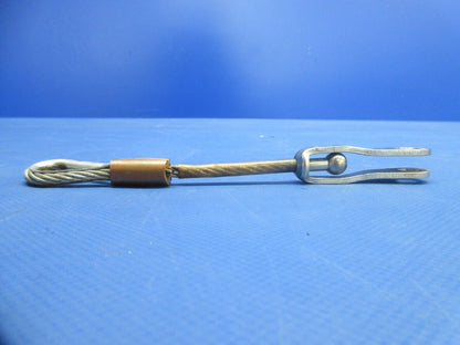 Piper PA-28-161 Warrior Seat Belt Cable & Boot 96908-00 LOT OF 2 (0824-953)