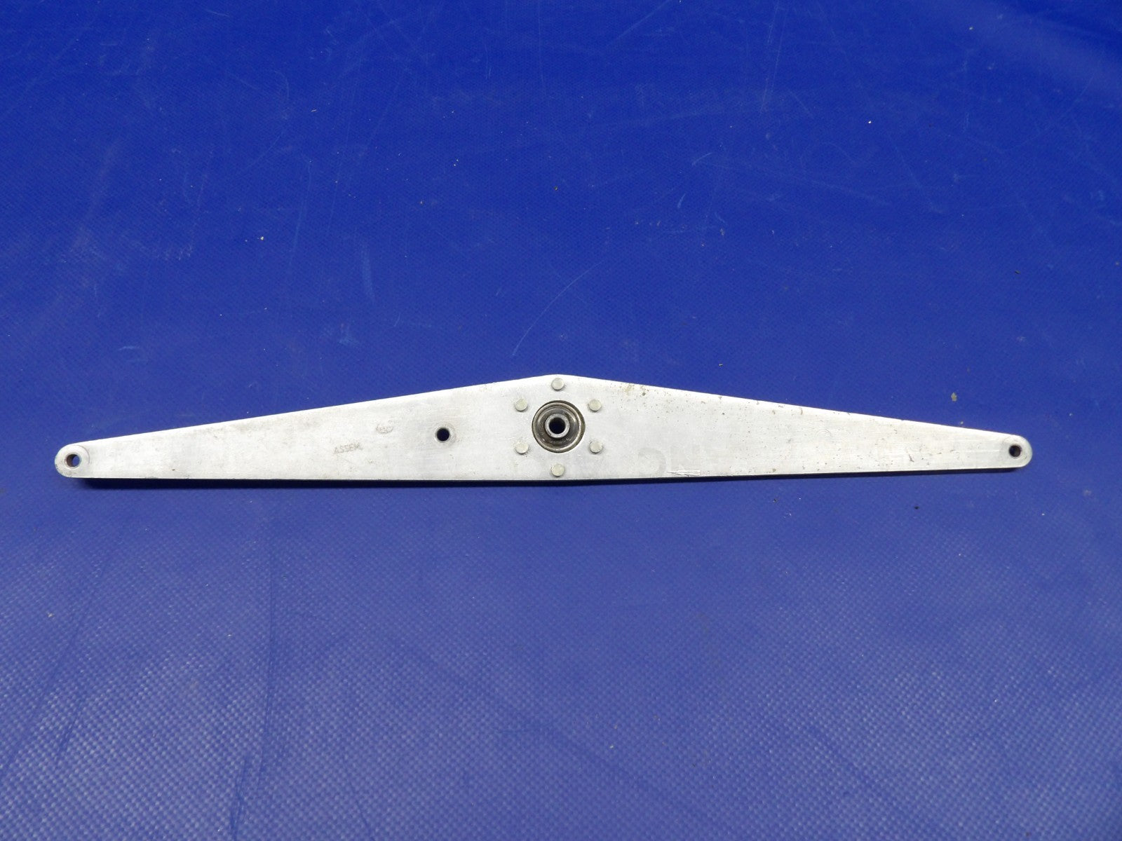 Globe GC-1B Swift Elevator Aft Bellcrank P/N 11-532-1802 (0226-506)7