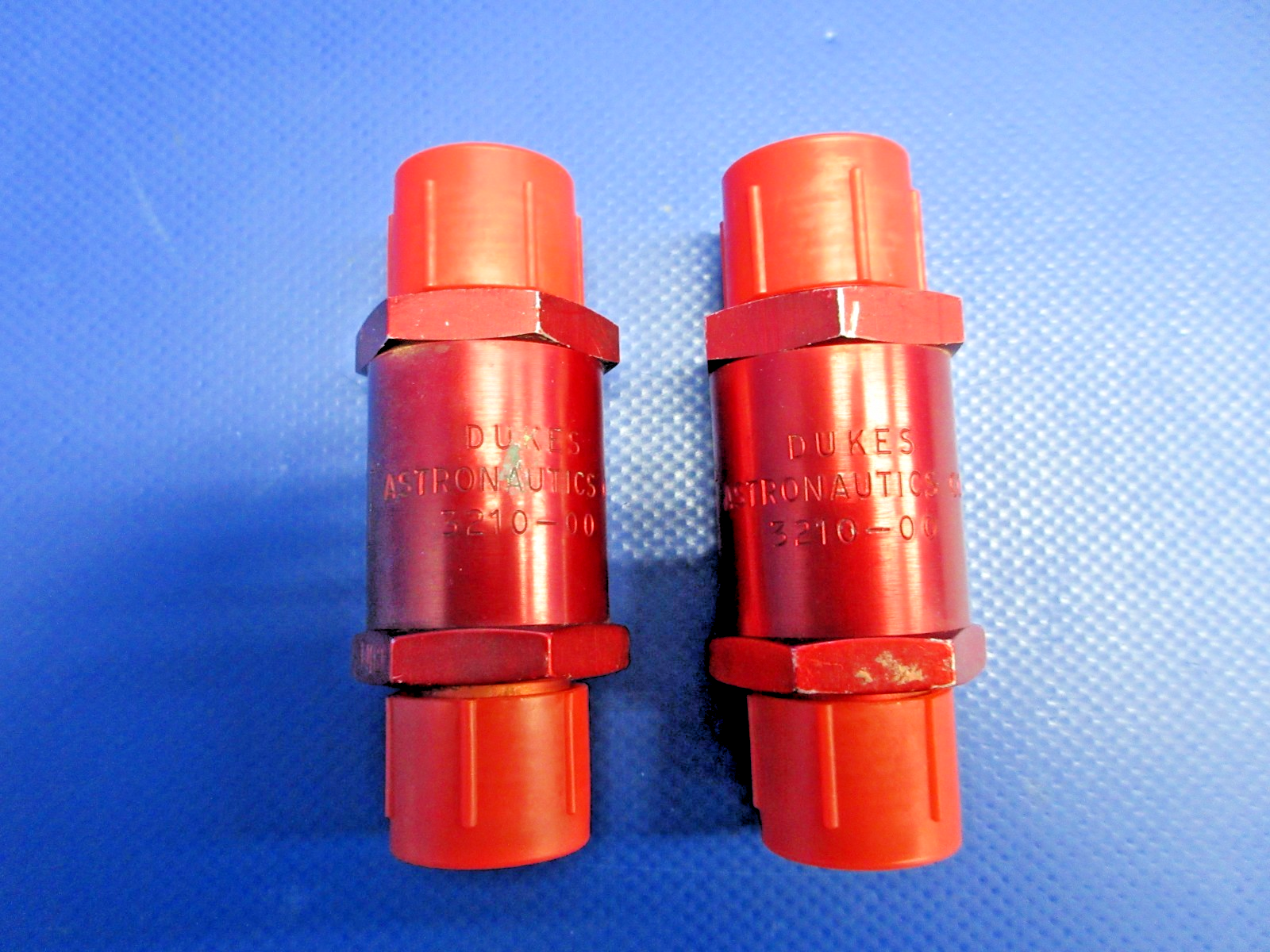 Beech D95A Travel Air Dukes Astronics Check Valve P/N 3210-00 LOT OF 2 (0326-8061