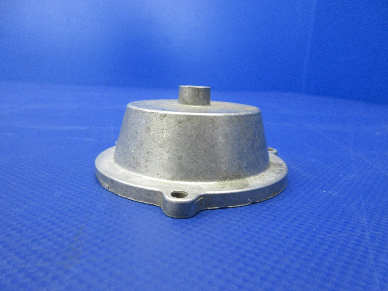 Mooney M20 Cleveland Wheel Hub Cap P/N 38520A (0826-707)4