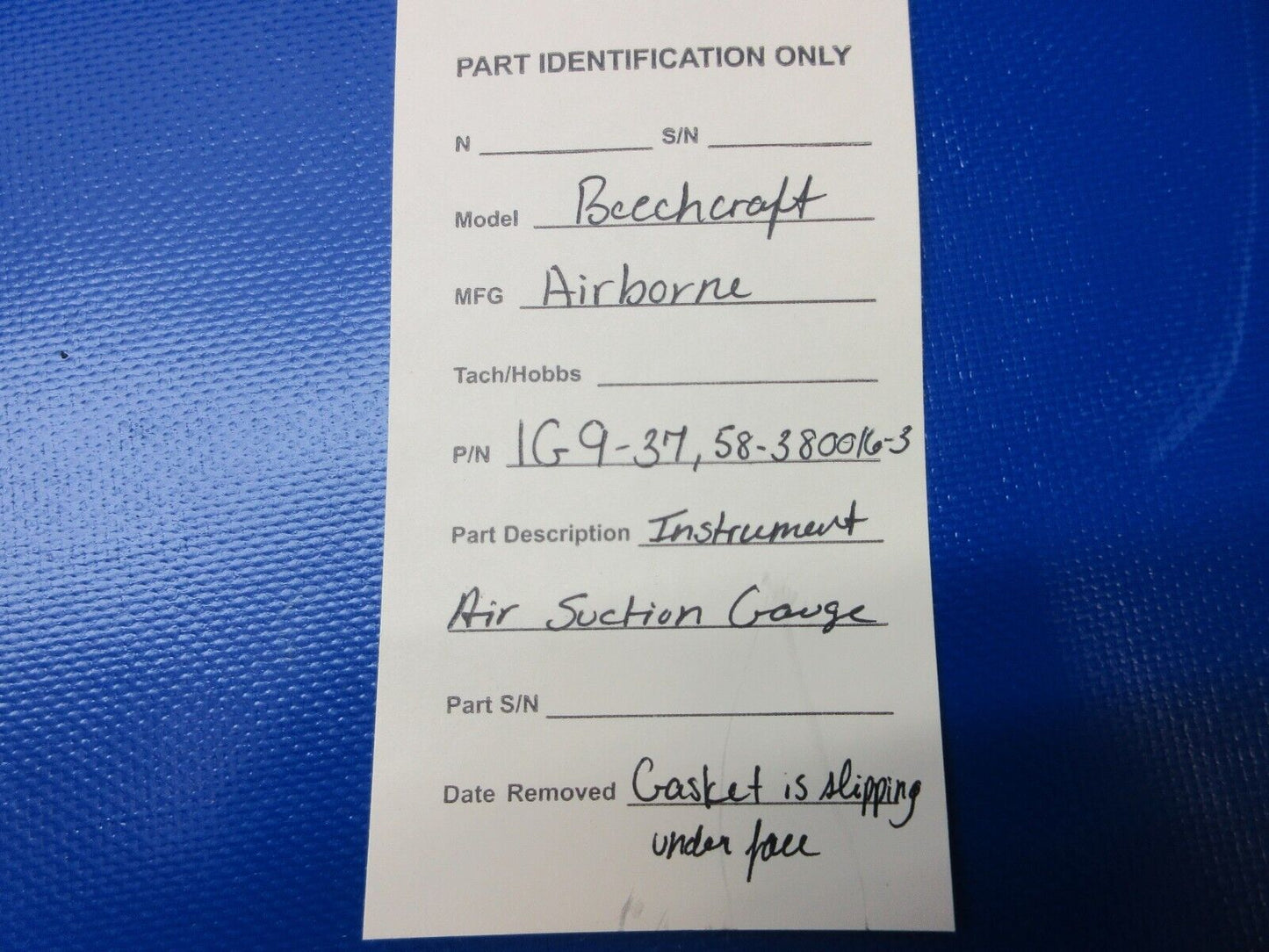 Beech 95-B55 Airborne Instrument Air Suction Gauge P/N 1G9-37 TESTED (1224-1252)