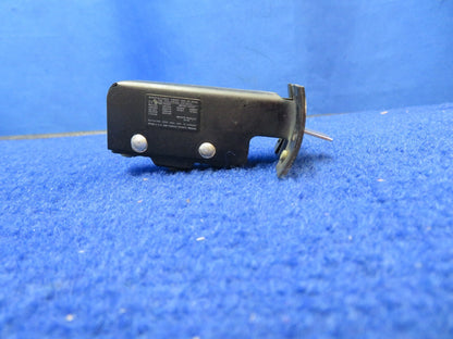 Beech 95-B55 Baron Safe Flight Instrument Lift Detector P/N 151-3 (0622-590)1