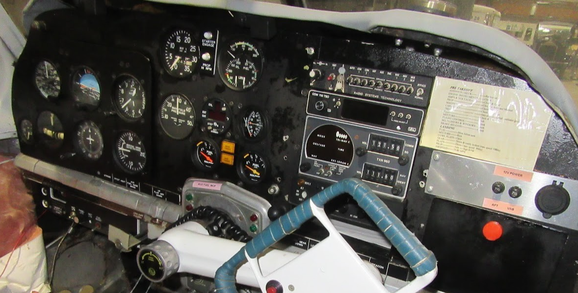 Beech F35 Bonanza Instrument Panel LH w/Floating Panel (0526-927)7