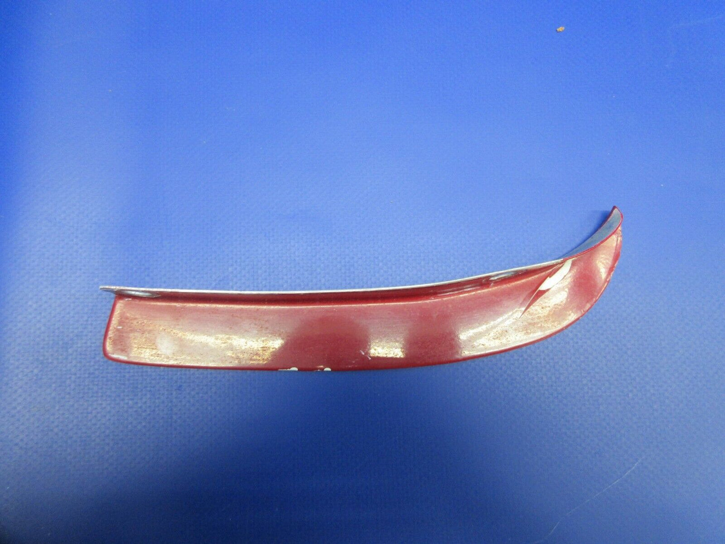 Piper PA-28-181 LH Wing Tip Recognition Light Shield P/N 36806-06 (1224-716)