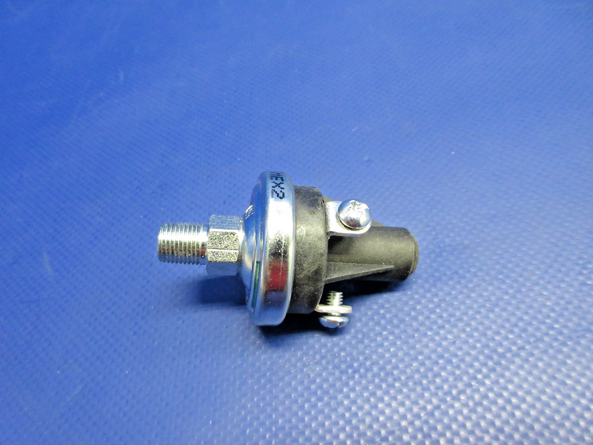 Honeywell Hobbs / Hour Meter Pressure Switch P/N 10-00813 NOS (0926-724)8