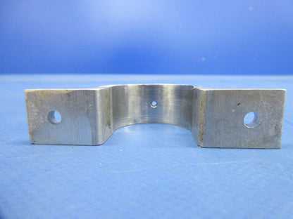Piper PA-32RT-300T Torque Shaft Support Clamp P/N 35402-00 LOT OF 2 (0924-859)