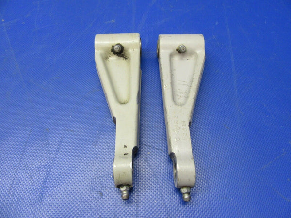 Cessna 310 Torque Link Nose Gear P/N 0841005-3 (1021-350)