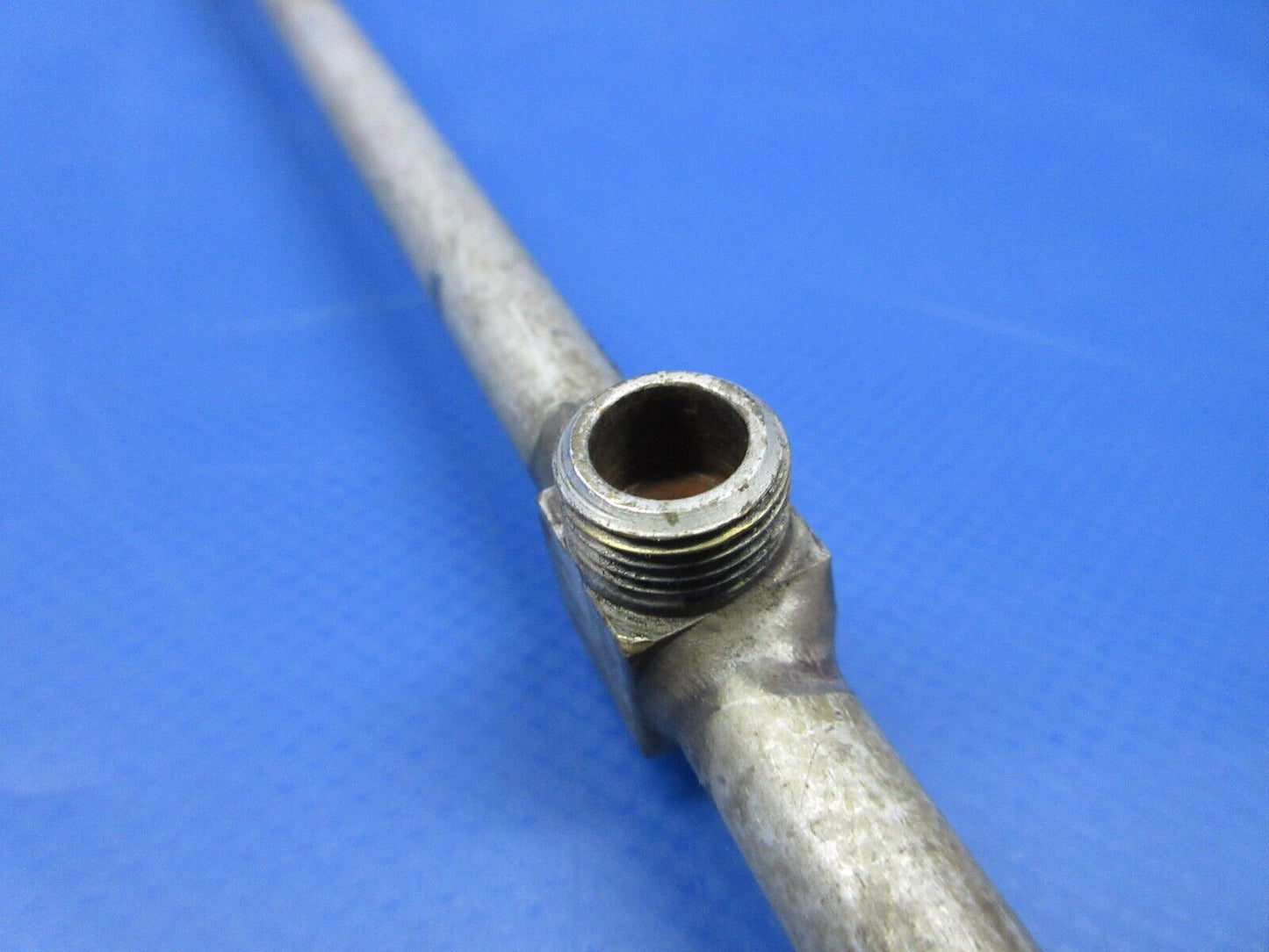 Continental TSIO-520-E9B Air Fuel Nozzle Tube Assy P/N 633704 (0924-2019)