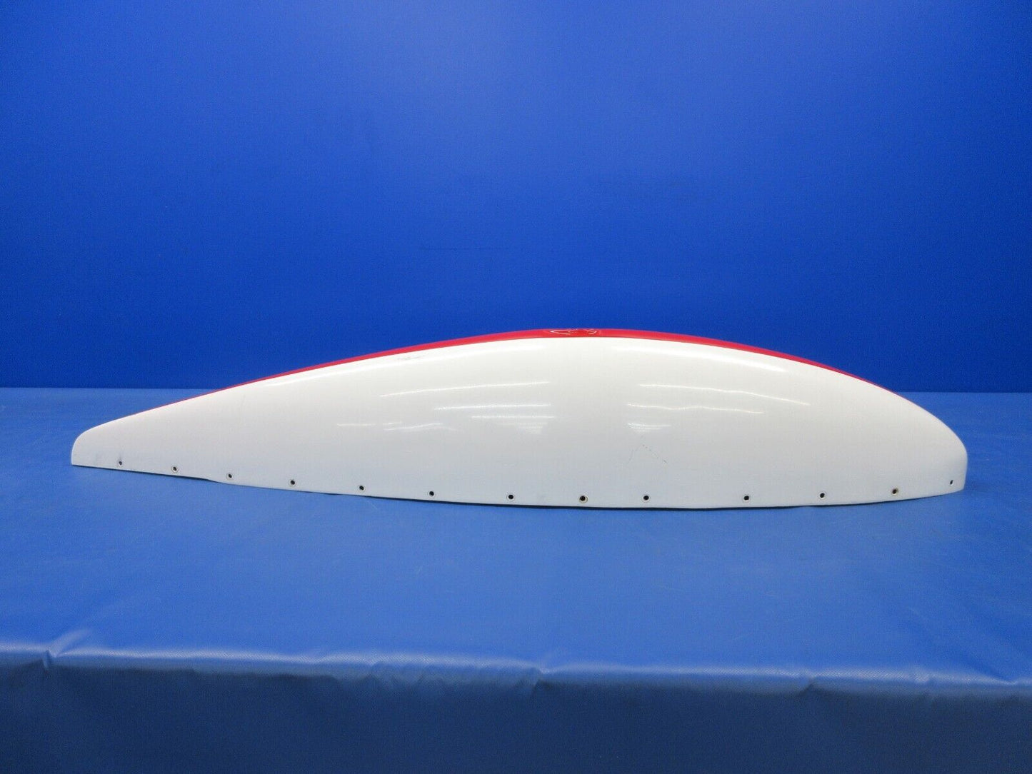 =Piper PA-28-140 Cherokee LH Wing Tip P/N 62090-00 (1024-2169)