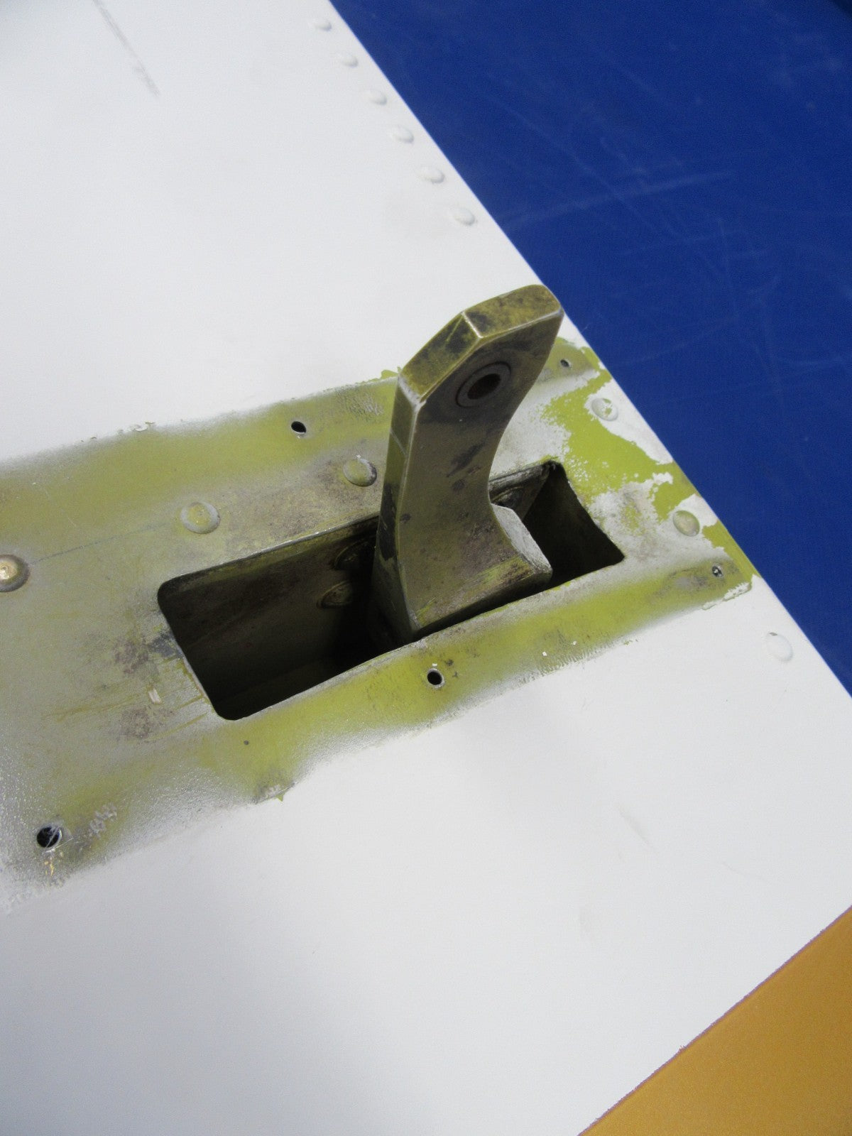 Lake Aircraft LA-4-200 RH Horizontal Stabilizer P/N 2-2200-4 (0826-15)8