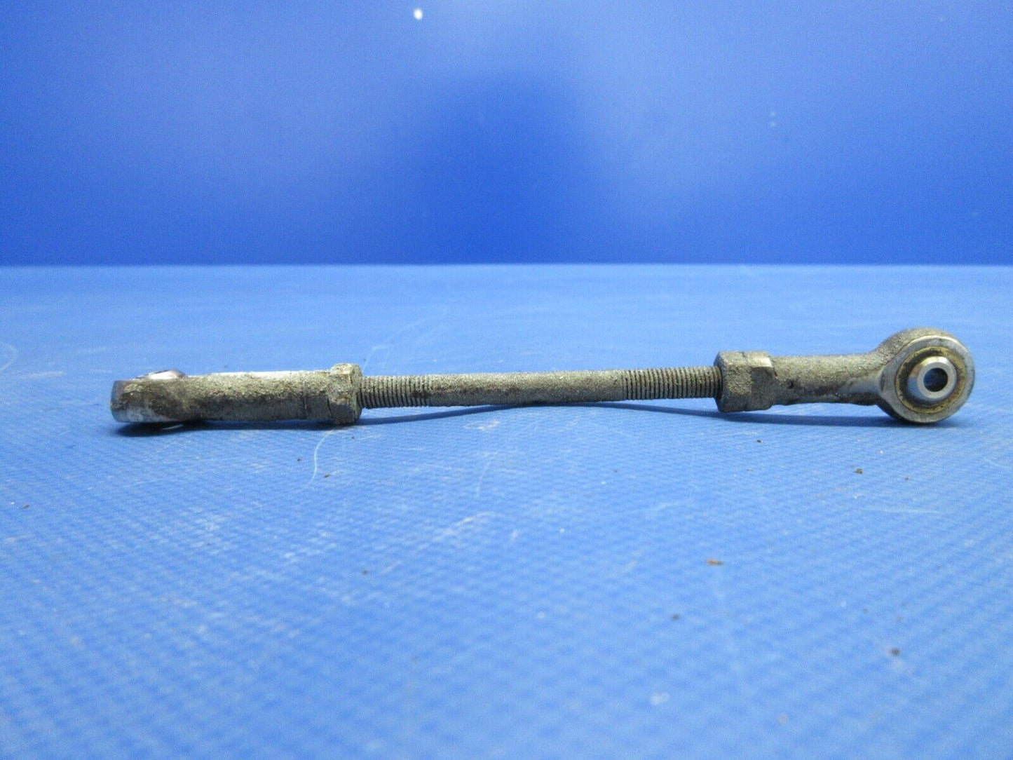 Piper PA-23-250 Aztec Nose Gear Actuating Rod Assy P/N 17696-00 (0624-817)