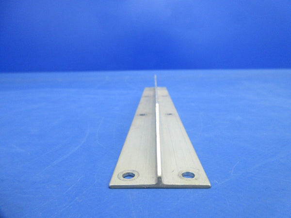 Cessna 150 / 150L OTBD Seat Rail Stiffener P/N 0410236-1 (1024-930)