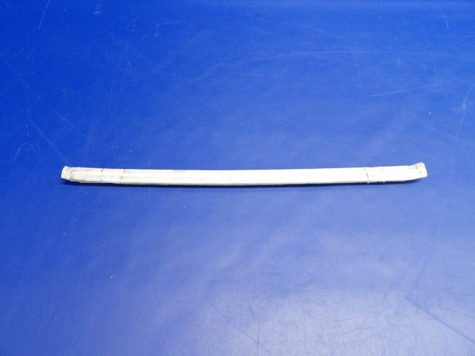 Cessna 421 Cabin Door LWR Seal P/N 9910007-4 (0626-1495)0