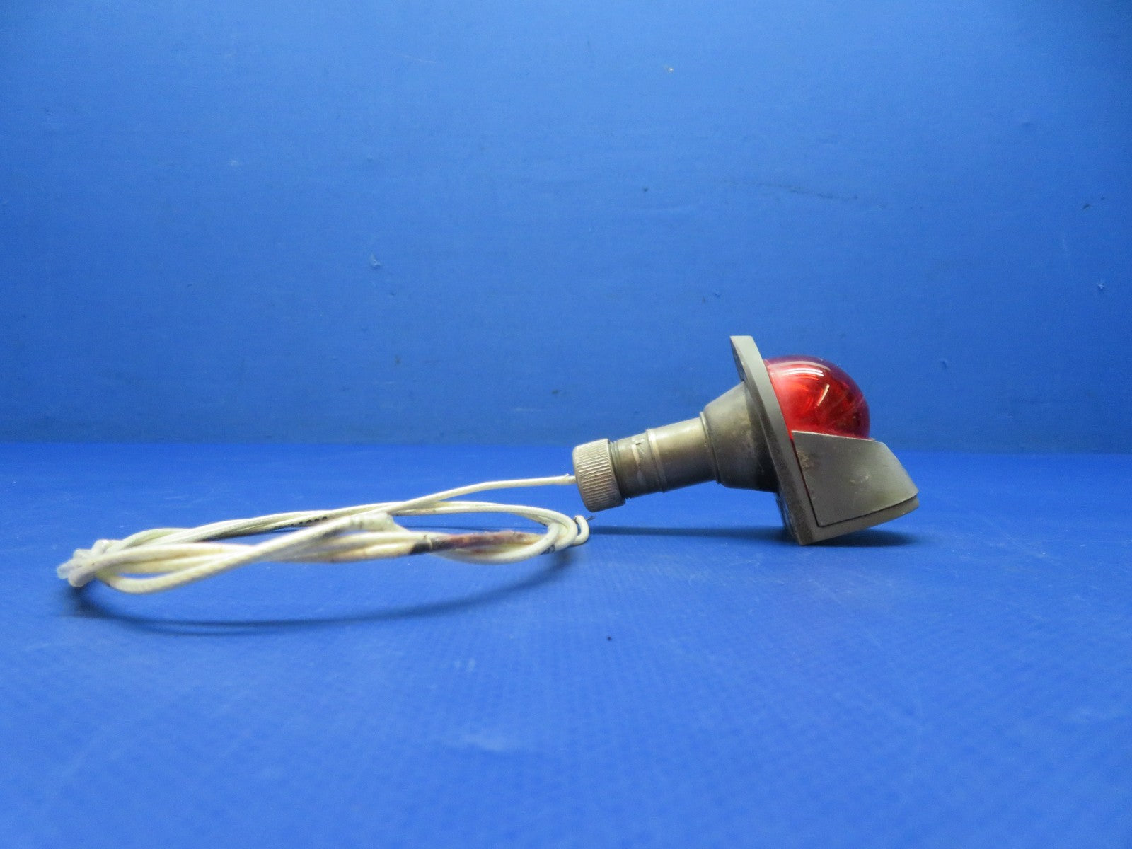 Cessna Grimes Wing Position Lights LH & RH 28v 11683-21-1524 TESTED (0326-152)15