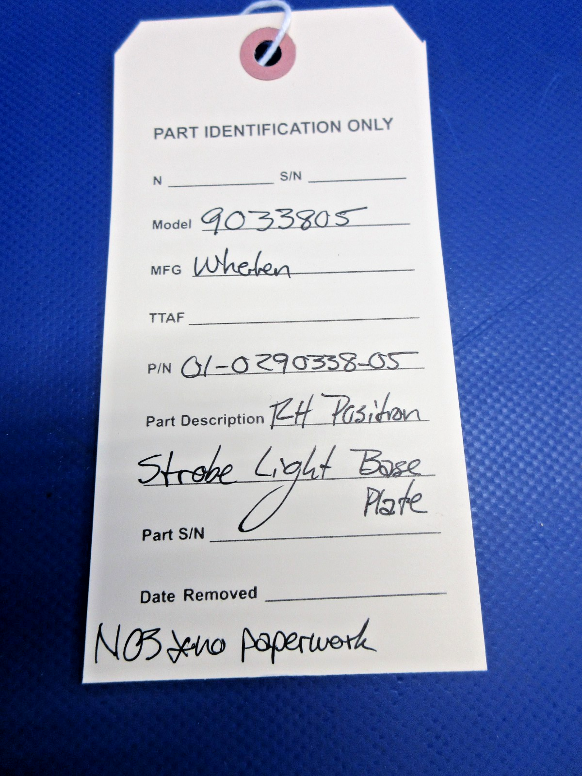 Whelen 9033805 RH Position Strobe Light Base Plate 01-0290338-05 NOS (0326-967)9