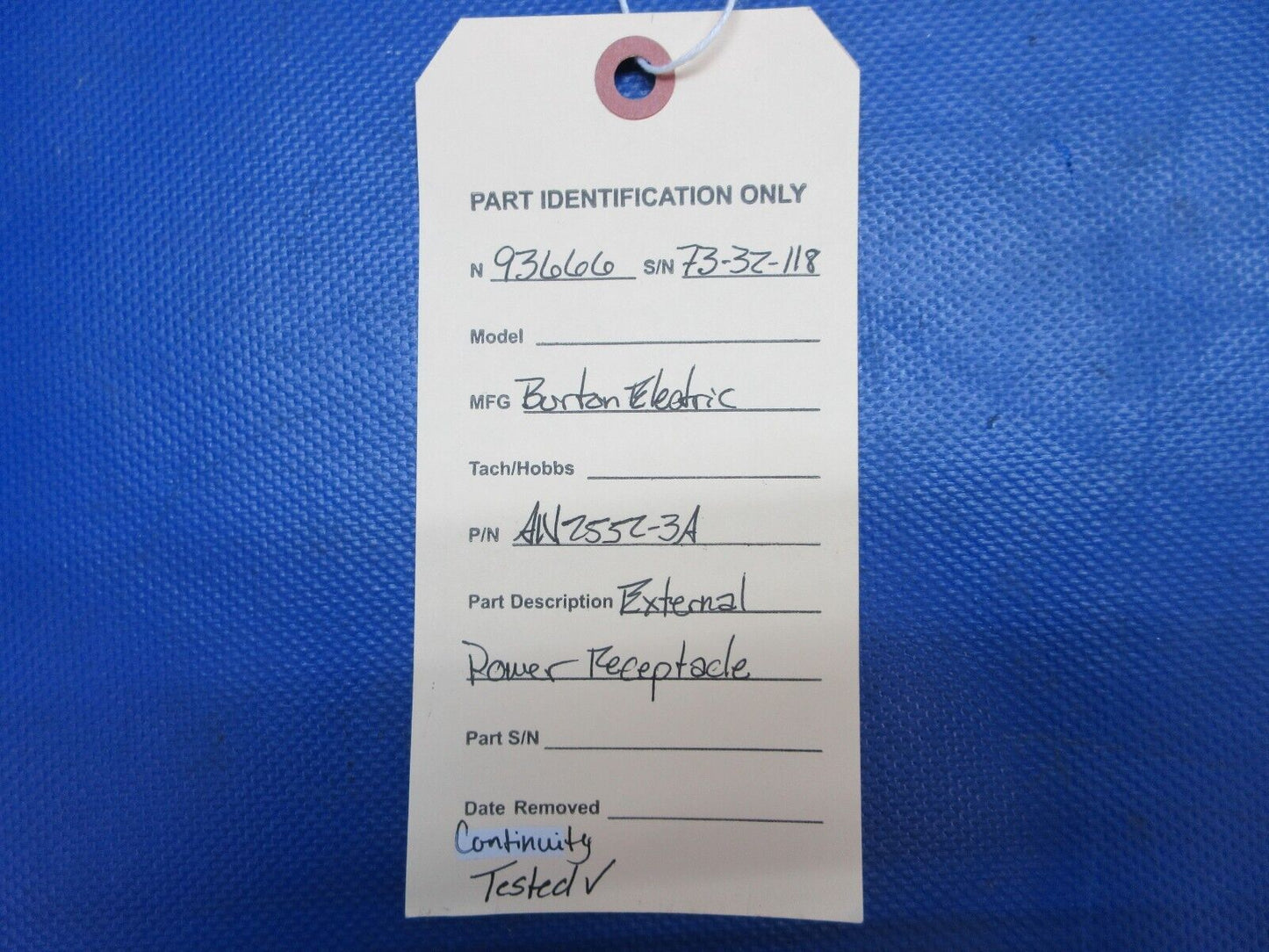 Bellanca 17-31A Burton Electric Power Receptacle P/N AN2552-3A TESTED(1024-1208)