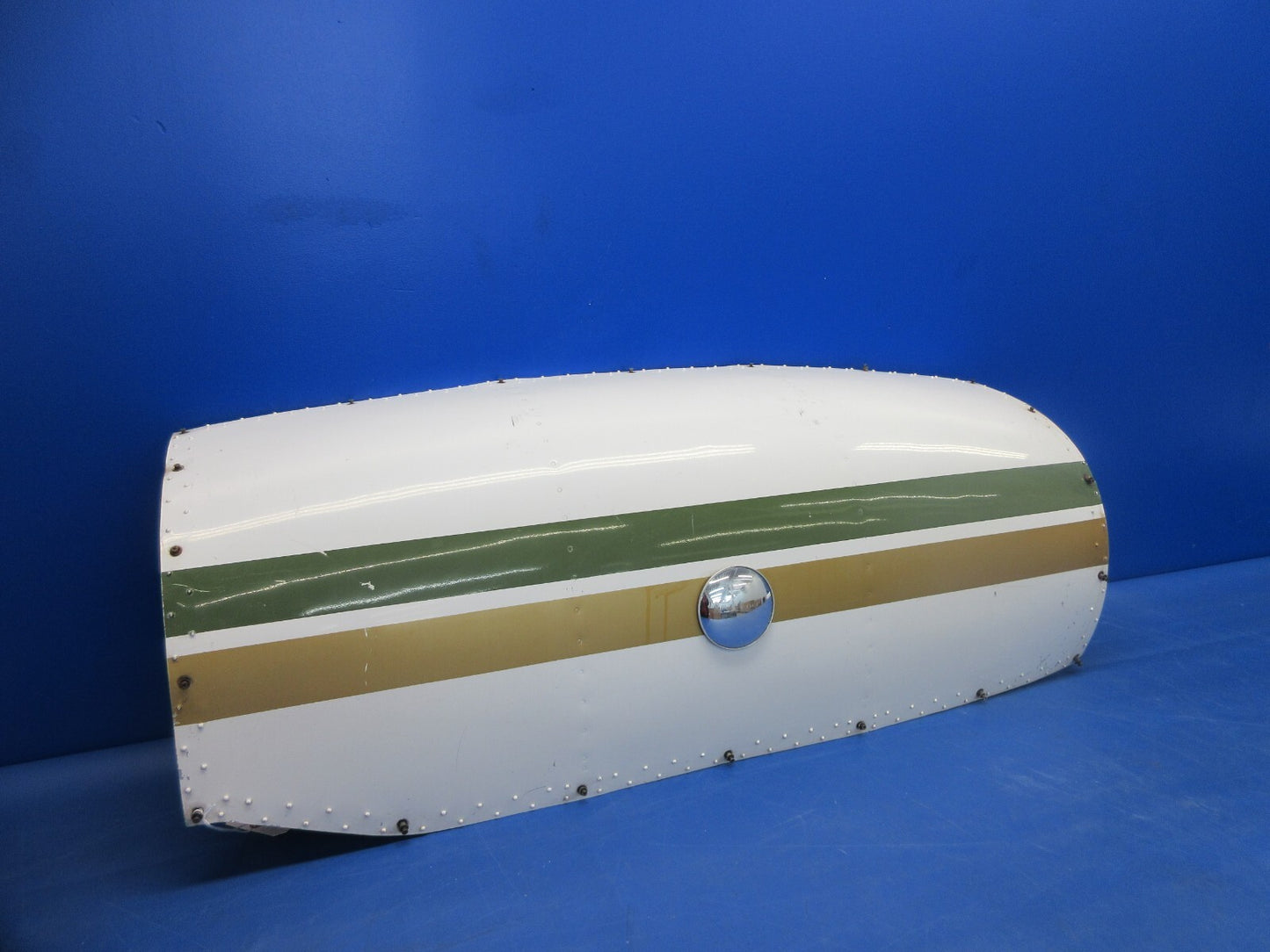Piper PA-34-200T Seneca II RH Cowl Side Panel P/N 78726-03 (1124-819)0