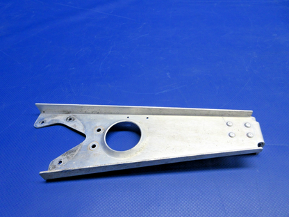 Beech D95A Travel Air LH Engine Controls Bracket P/N 95-940000-43 (0326-918)5