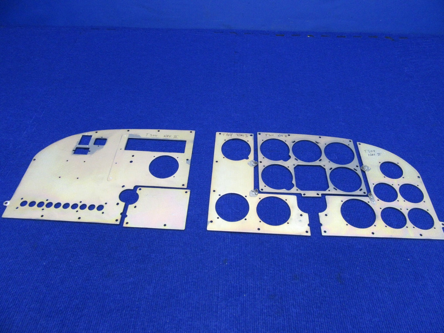 Cessna T206H Instrument Panel Installation P/N 1213571-4, 1213572-3 (1221-207)5