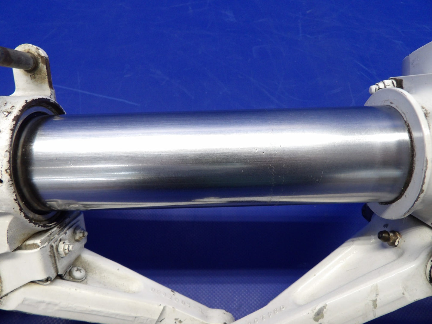 Cessna 310 / 310I Nose Landing Gear P/N 0842000-77 FOR PARTS (0326-2006)14