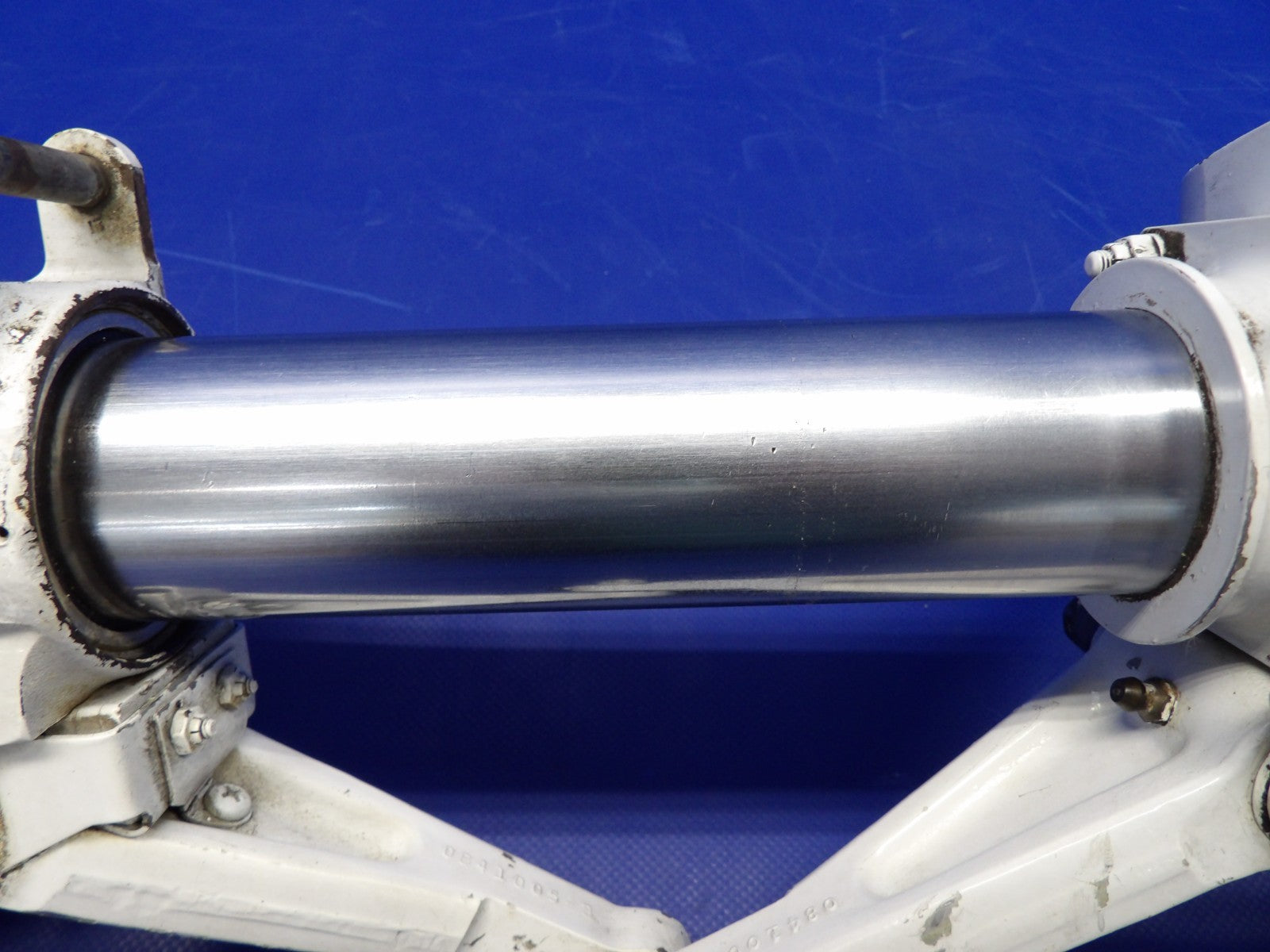 Cessna 310 / 310I Nose Landing Gear P/N 0842000-77 FOR PARTS (0326-2006)14