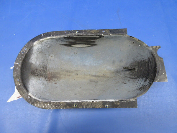 Piper PA-23-250 Aztec Nose Wheel Cover Assembly P/N 16681-00 (0624-2018)