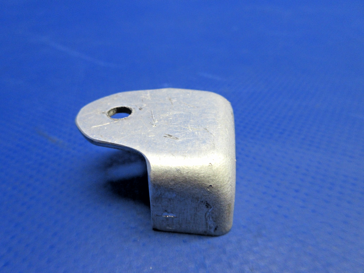 Cessna Bracket P/N 0432172-2 NOS (0526-933)13
