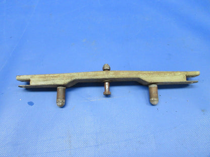 Piper PA-23-250 Aztec Nose Gear Steering Arm Assy P/N 17310-00 (0624-781)