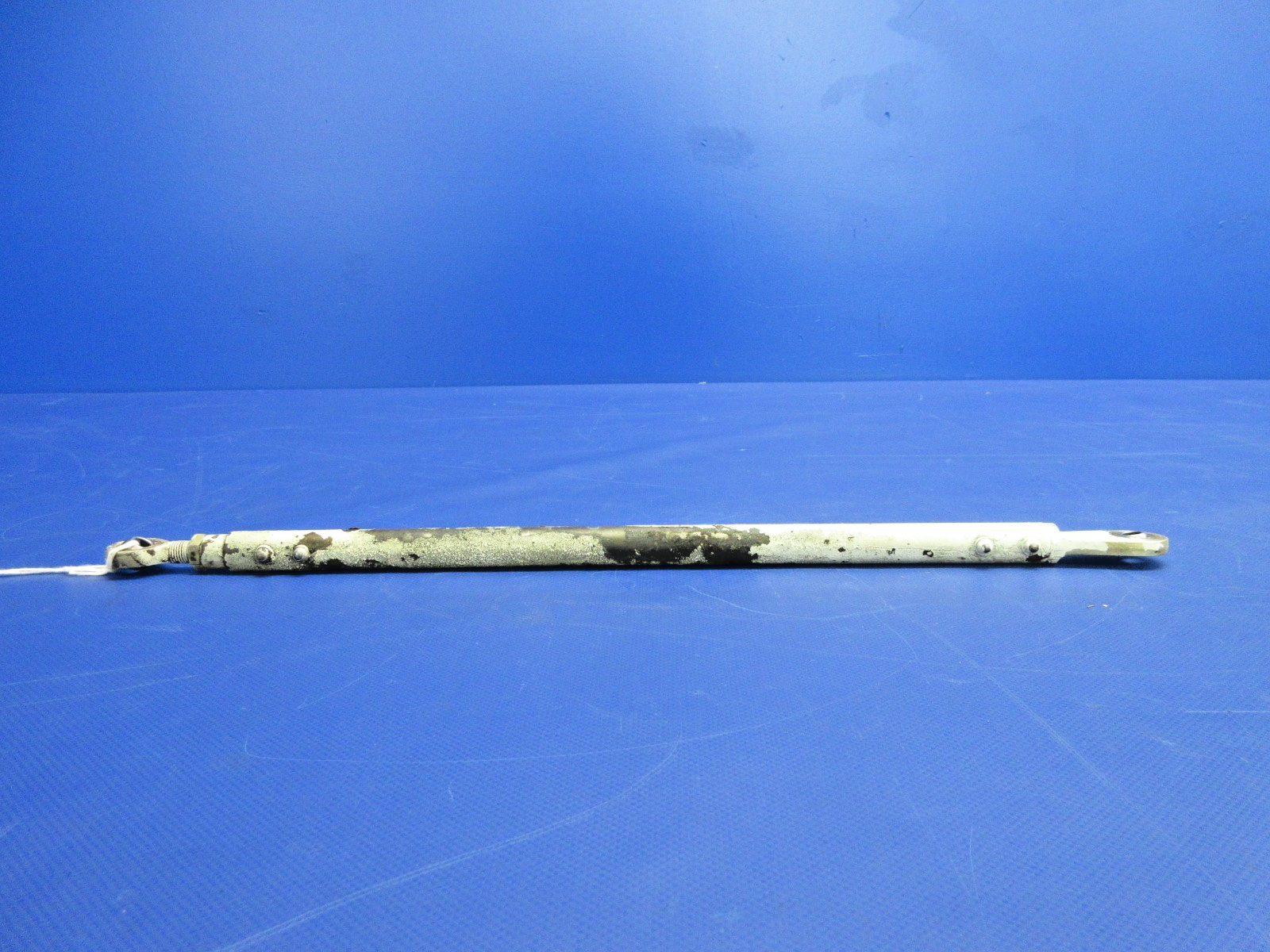 Cessna 310 / 310I Main Gear RH Drive Tube P/N 0841137-1 (0326-944)6