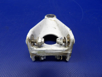 Piper PA-31T1 Cheyenne OTBD Elevator Hinge P/N 45201-00 (0626-1366)5