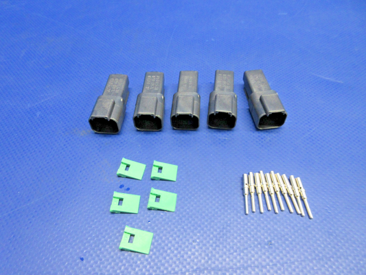 Cirrus Tanis Harness Plastic Socket P/N TCP2598 LOT OF 5 NOS (0326-993)0