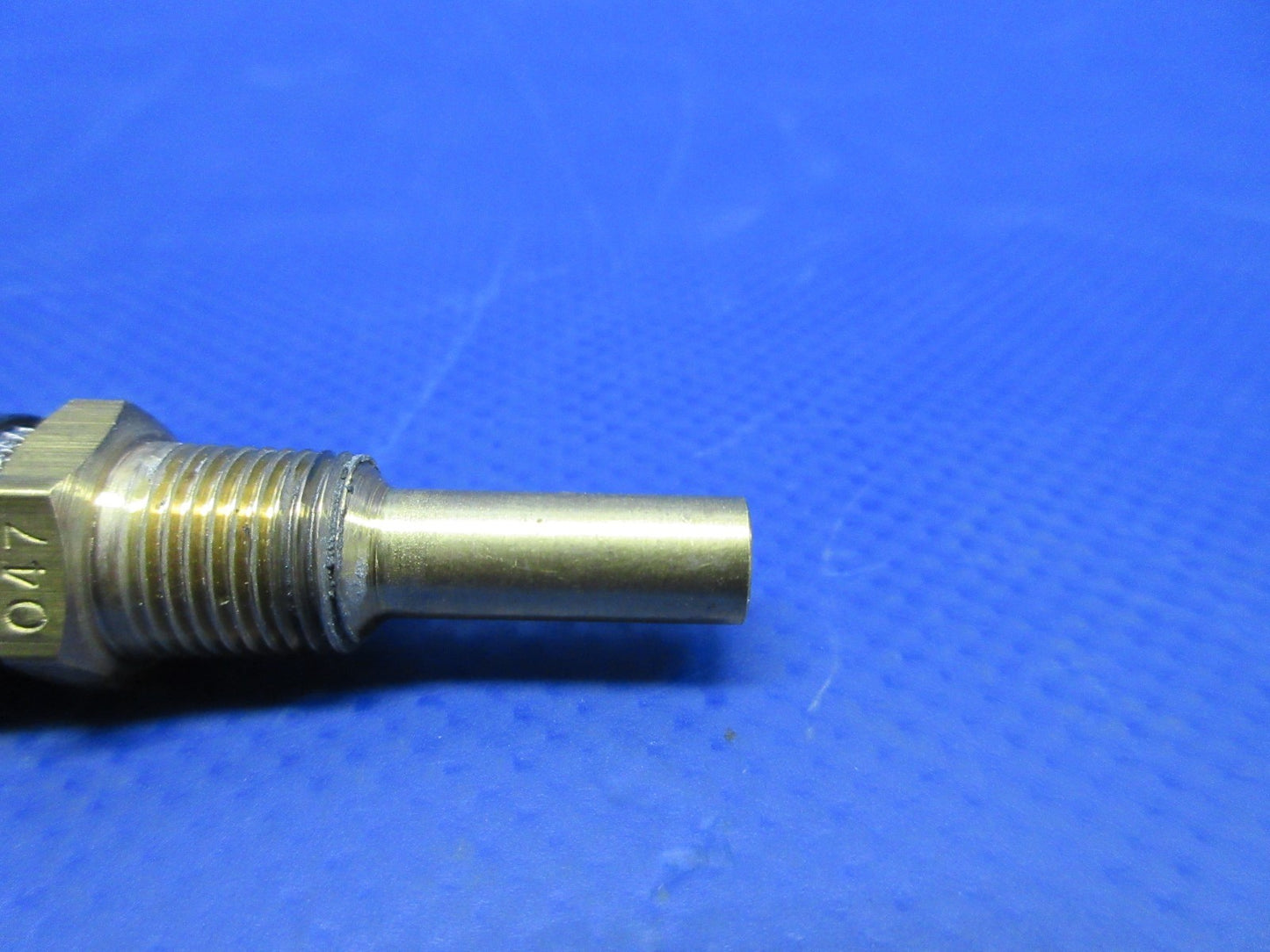 Continental Tuned Fuel Nozzle Cylinder #2 P/N 632147-2180 NOS (0426-700)2